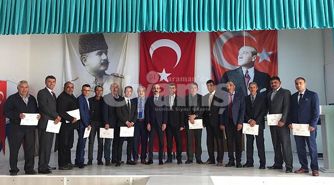 Muhtarlar mazbatalarını aldı