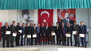 Muhtarlar mazbatalarını aldı