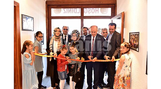 “Türkiye’de Çocuk Olmak” sergisi açıldı