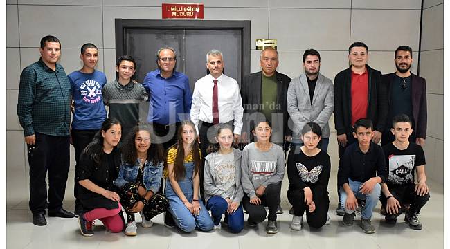 Öğrencilerden İl Müdürü Kurt’a ziyaret