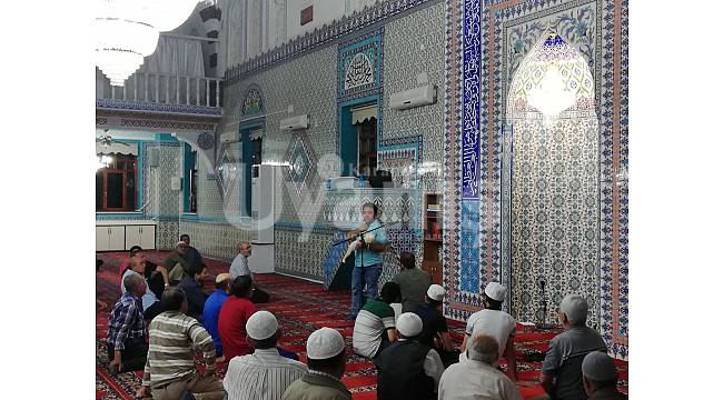Camilerde ilk yardım eğitimi veriliyor