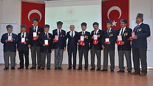 Kıbrıs Gazilerine madalyaları verildi