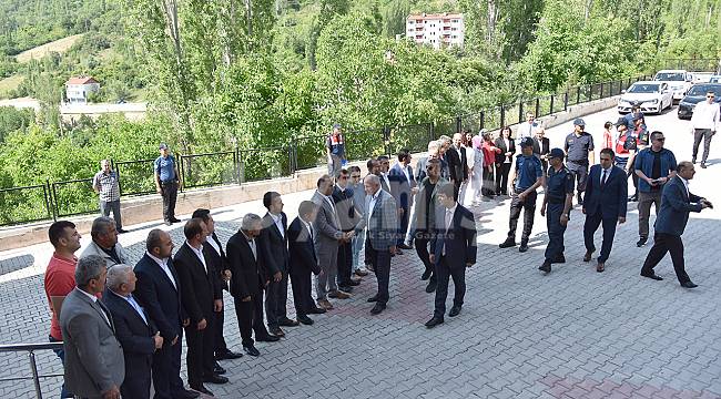 Vali Meral Başyayla İlçesini ziyaret etti