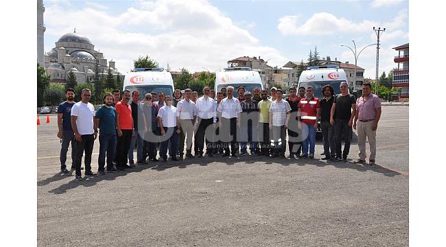Ambulans şoförlerine eğitim verildi