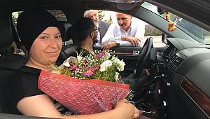 Karaman'da gurbetçiler çiçekle karşılandı