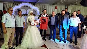 Başkan Uysal, gençleri kırmızı-beyaz renklere bağladı