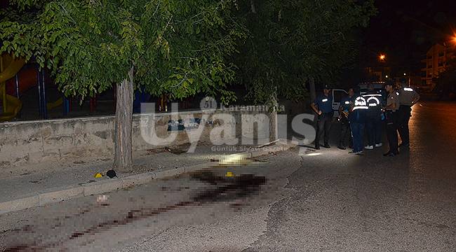 Bıçaklı Kavgayla ilgili 1 Kişi Tutuklandı