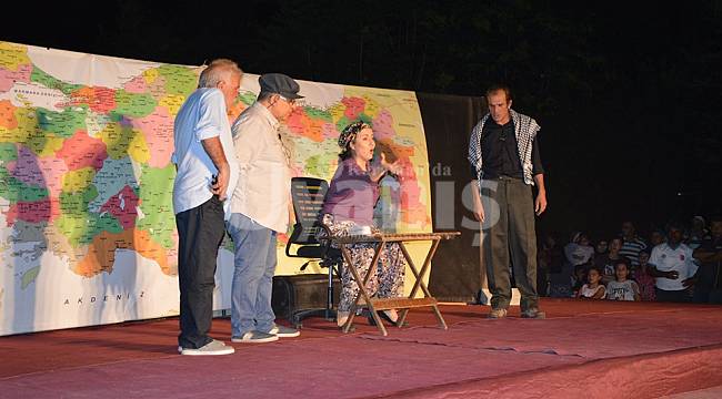 Hikaye-i Kaymakam Adli Tiyatro Oyunu Sahnelendi