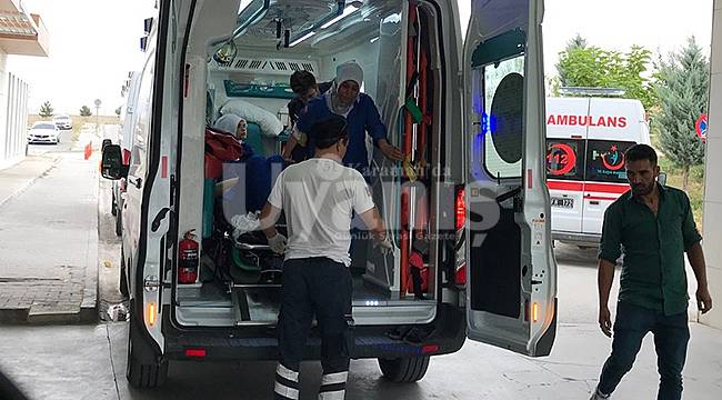 Karaman'da servis midibüsü şarampole indi: 16 yaralı
