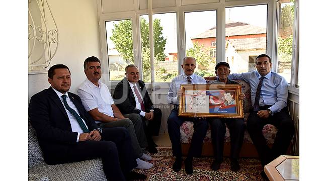 Vali Meral'den Şehit Ailelerimize Bayram Ziyareti