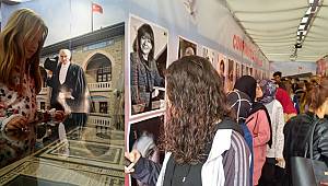 ADD Cumhuriyet Tırı Yoğun İlgi Gördü
