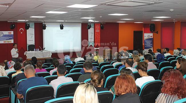 Karaman'da öğretmen eğitimi ve seminer günleri düzenlendi
