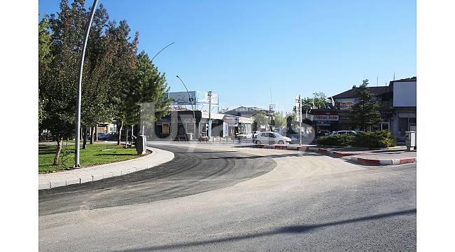 Belediye kavşağı yeniden düzenlendi
