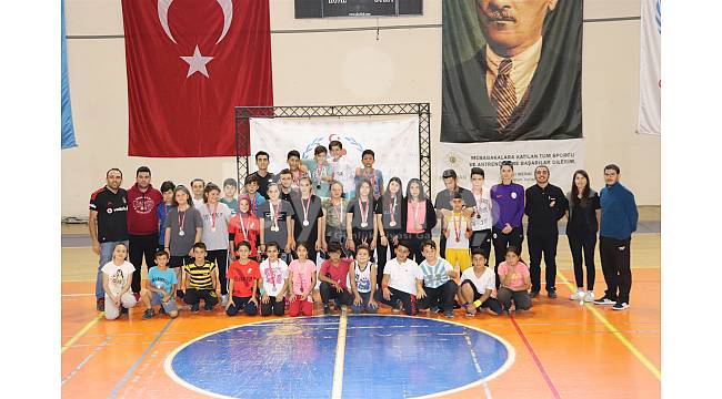 Karaman'da Badminton turnuvası düzenlendi