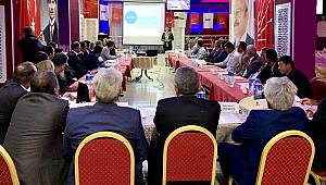 Karaman ve Konya CHP'li Belediye Meclis Üyeleri Yerel Yönetim Eğitimine Katıldı