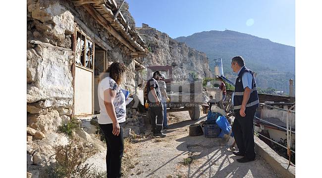 Tehlikeli yapıların yıkımına başlandı