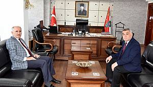 Vali Meral’den İl Emniyet Müdürü Taş’a Hayırlı Olsun Ziyareti