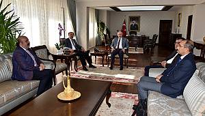 Yurtnaç ve Beraberindeki Heyet Vali Meral’i Ziyaret Etti