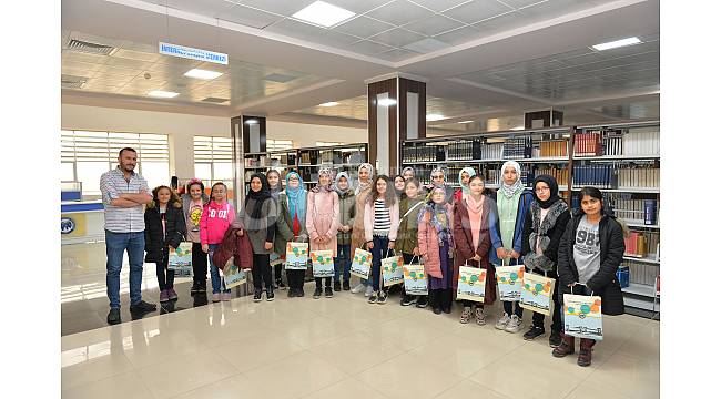 "Hamarat Eller Kodluyor" Projesi kapsamında KMÜ'ye ziyaret