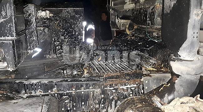 Karaman'da Mısır Yüklü Tır Alev Aldı