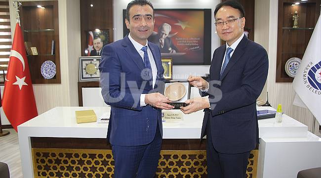 Kore Kültür Müsteşarı Karaman Belediyesi'ni Ziyaret Etti