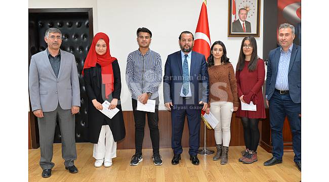 Ses yarışması finalistleri ödüllerini aldı