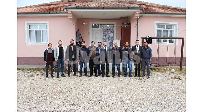 Vali Meral Köy Ziyaretinde Bulundu