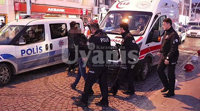 20 Lira İçin Arkadaşını Bıçakladı