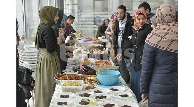 KMÜ öğrencilerinden kermes