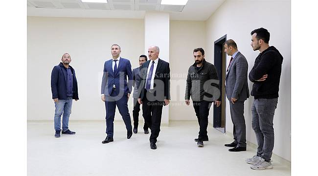 Vali Meral, Merkez Çok Amaçlı Spor Salonunda İncelemelerde Bulundu