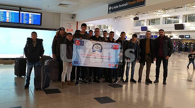 Öğrenciler Staj İçin Avrupa'ya Gittiler