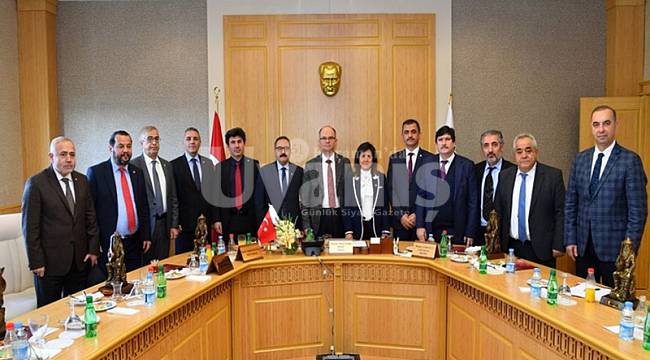 Rektör Akgül, Osmaniye'de Rektörler Buluşmasına Katıldı