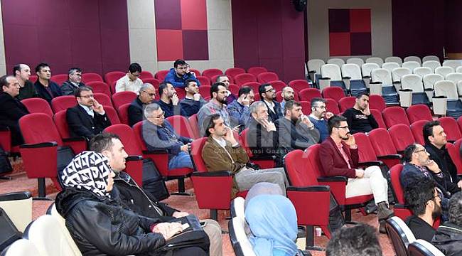 Eğitim-Öğretimde Yeni Yöntem ve Yaklaşımlar Anlatıldı
