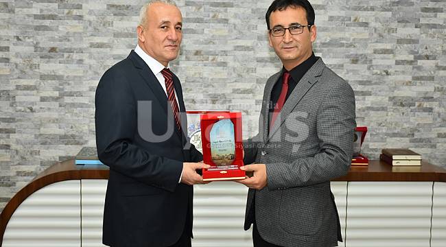 İl Müdürlüğüne Atanan Özcan'a Teşekkür