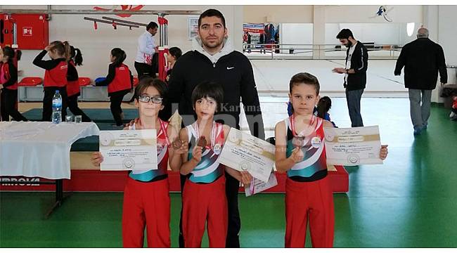 Karaman Cimnastik ve Badminton Analig Takımları Bir Üst Turda