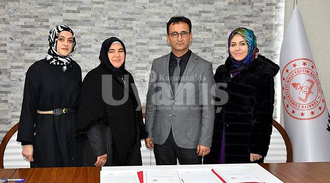 Kurslar için imzalar atıldı