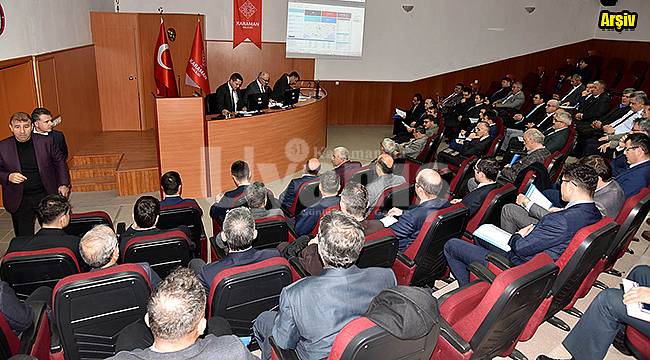 Karaman'da koronavirüs tedbirleri toplantısı yapıldı