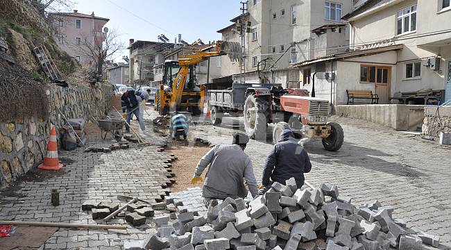 Kilitli Parke Taşı Bakım Çalışmaları Devam Ediyor