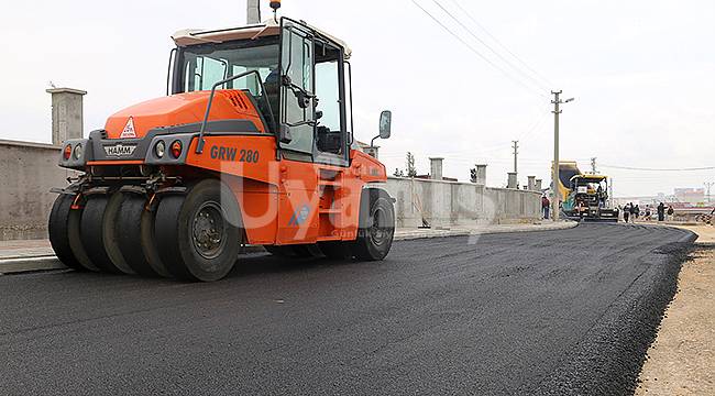 Altyapı ve üstyapı çalışmaları devam ediyor