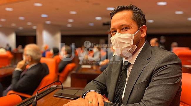 Eser, "Anlamak İstenildiği Gibi Okumak Doğru Değildir"