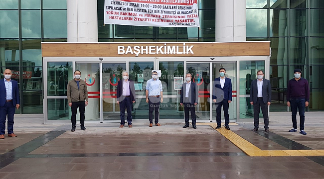 Ak Parti'den hastaneye ziyaret