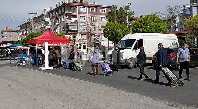 Karaman&#039;da Semt Pazarında Yoğunluk Sürüyor