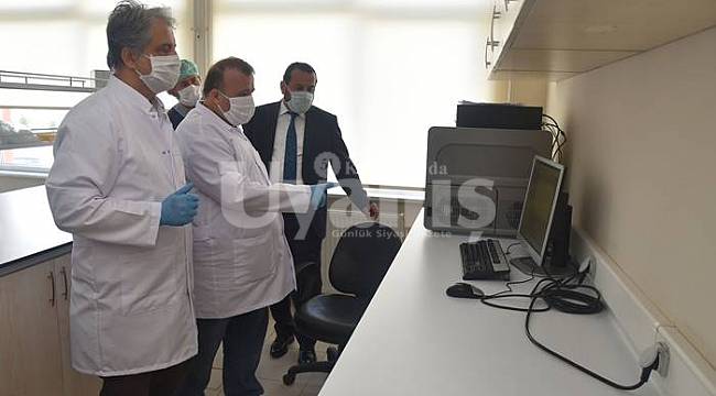 Rektör Akgül, kovid-19 analiz sürecini yerinde inceledi
