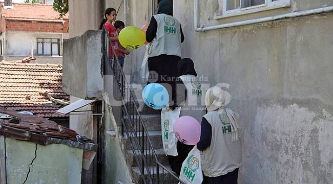 184 bin yetime bayramlık