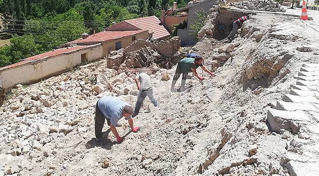 AFAD'tan Taşkale Köyüne 1 Milyon Liralık Yardım