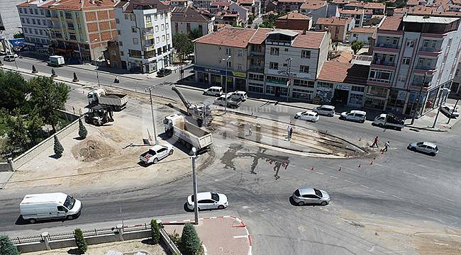 Karaman'da kazaların yaşandığı yola kavşak yapılıyor