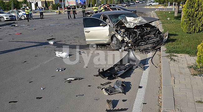 Karaman'da otomobiller çarpıştı: 1 yaralı