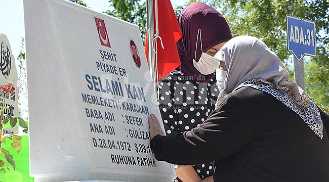 Şehitlikte hüzünlü bayram arifesi