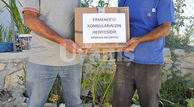 "Yetimi sev elin bollaşsın, öksüzü sev kalbin zenginleşsin''