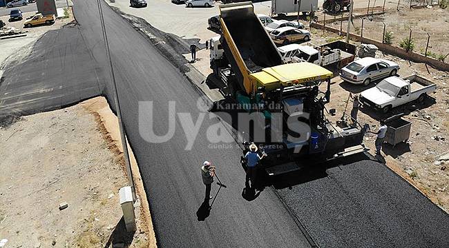 Karaman'da asfalt çalışmaları devam ediyor